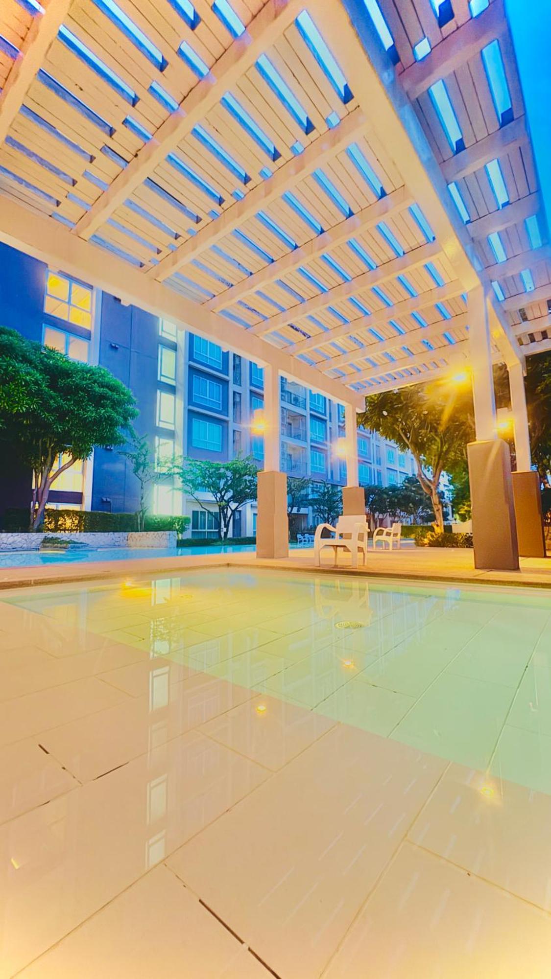 Sea&mountain View,5 Mins Walk To Famous With King Size Bed * HHQ